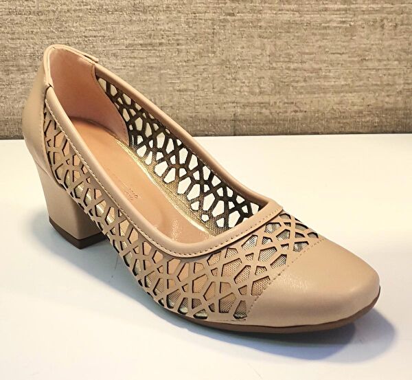 White Line Klasik Topuklu Ayakkabı