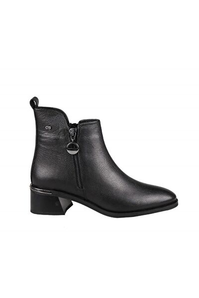 Castle Black Kadın Bot