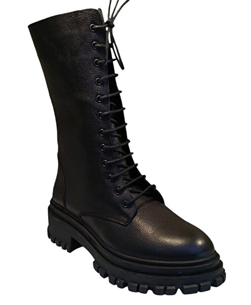 Castle Black Kadın Bot