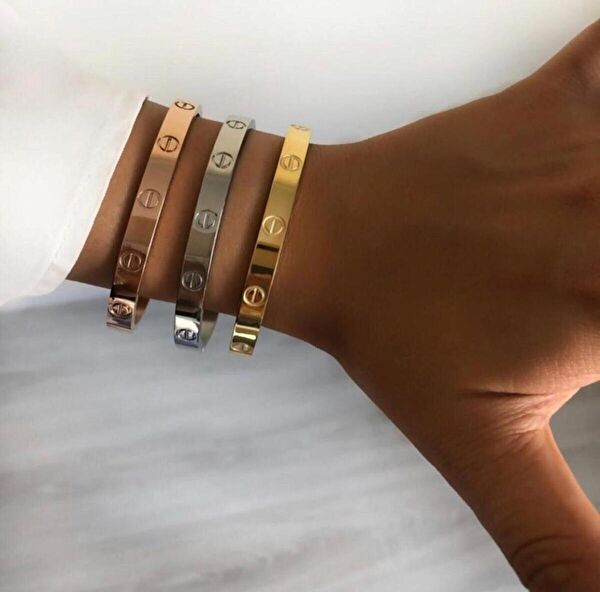 Jadenne Offical Bilezik