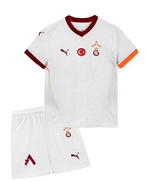 Galatasaray Futbol Forma, Şort