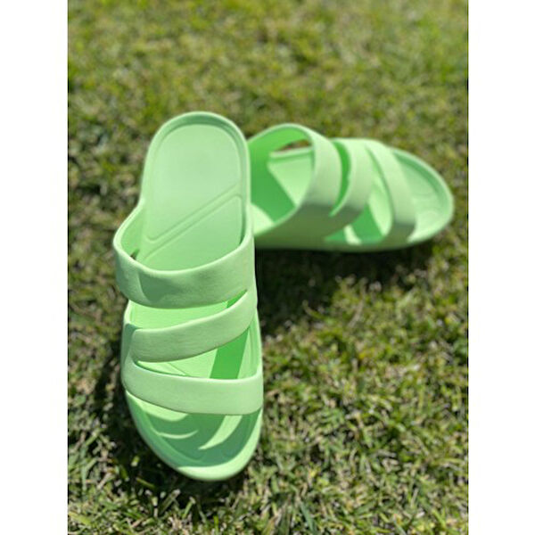 Kaşgar Kadın Terlik