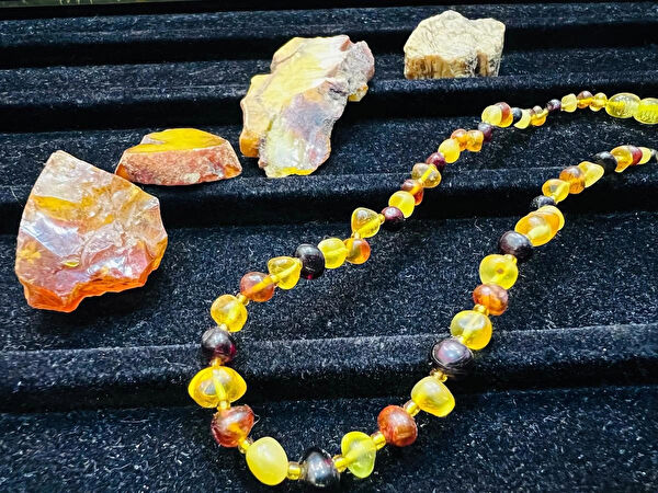 Üsküdar Tesbih Gümüş ve Kehribar Çocuk Takıları