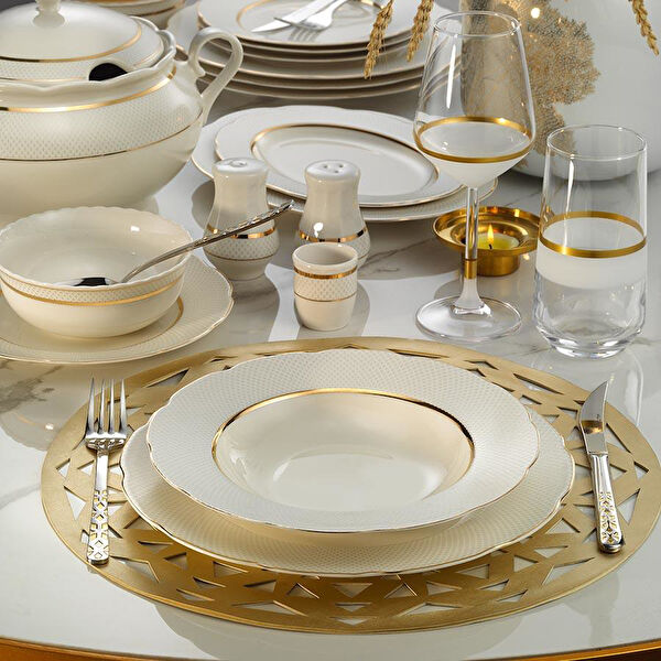 Kütahya Porselen Yemek Takımı