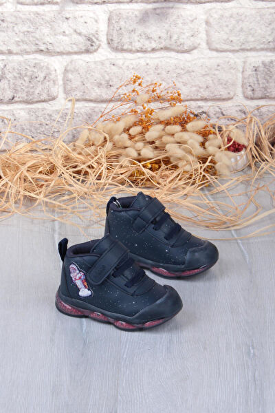 Vicco Erkek Çocuk Bot, Çizme