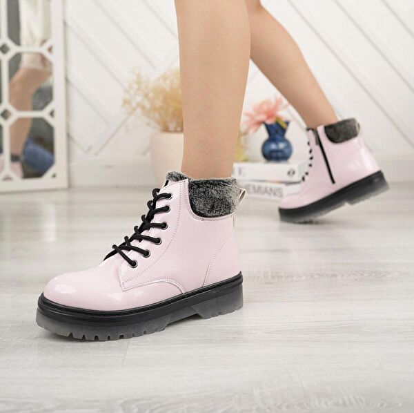 Ramer Kız Çocuk Bot, Çizme