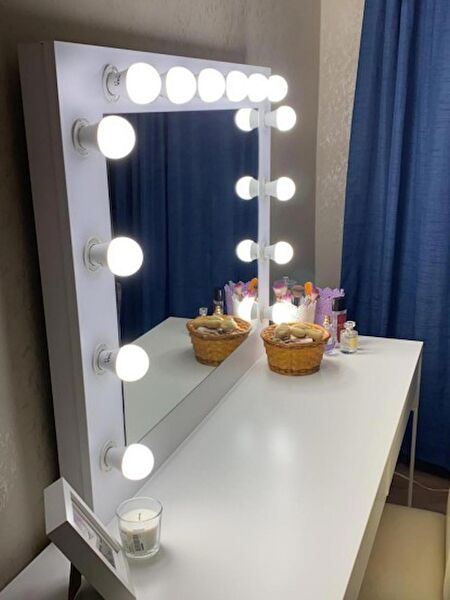 THAD DESİGN Makyaj Masası