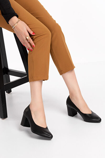 Gondol Klasik Topuklu Ayakkabı