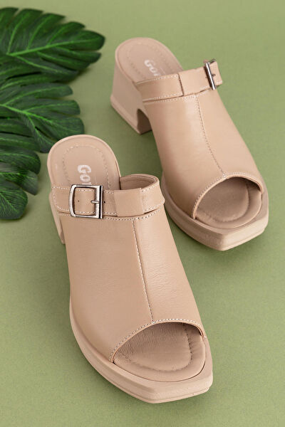 Gondol Kadın Terlik