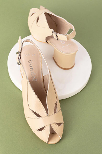 Gondol Klasik Topuklu Ayakkabı