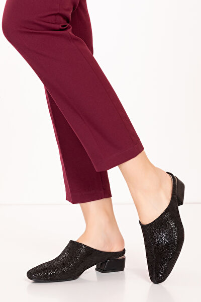 Gondol Kadın Terlik