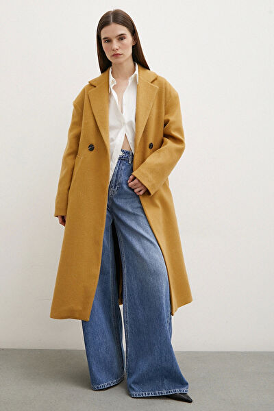 Never More Kadın Kaban