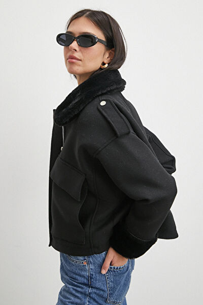 Never More Kadın Kaban