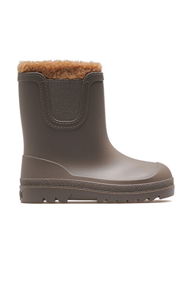 Igor Erkek Çocuk Bot, Çizme