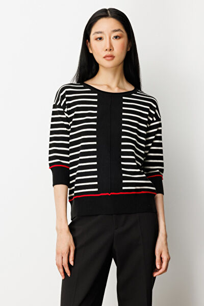 ON Kadın Triko, Kazak