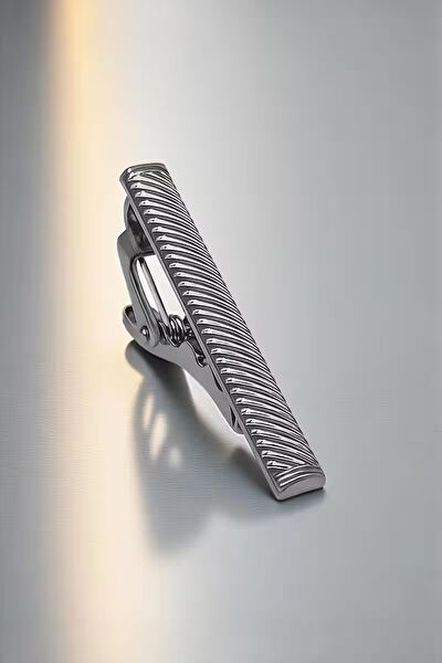 Milleniva Kravat İğnesi, Tokası