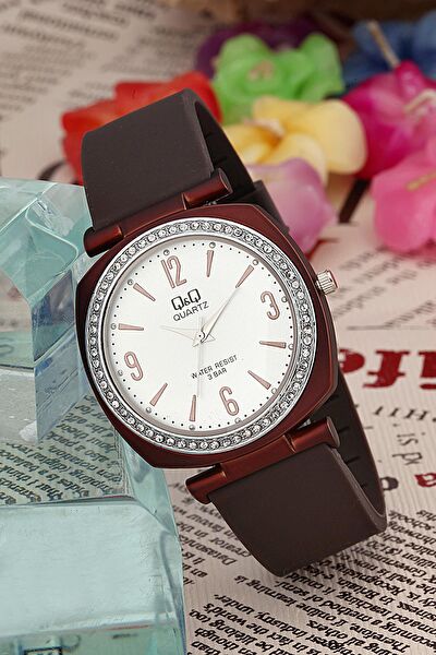 Q&Q Kadın Kol Saati