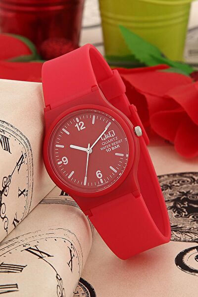 Q&Q Kadın Kol Saati