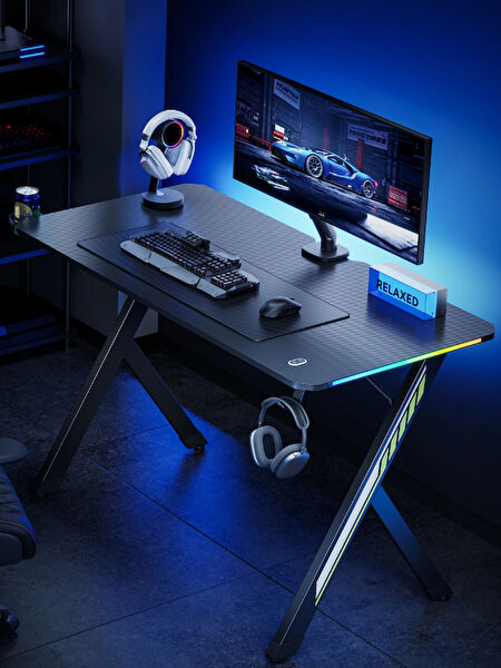 Digitus Masa, Sandalye