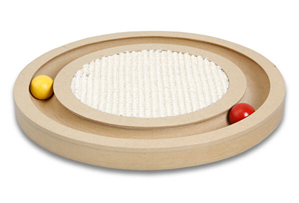 Karlie Kedi Tırmalama