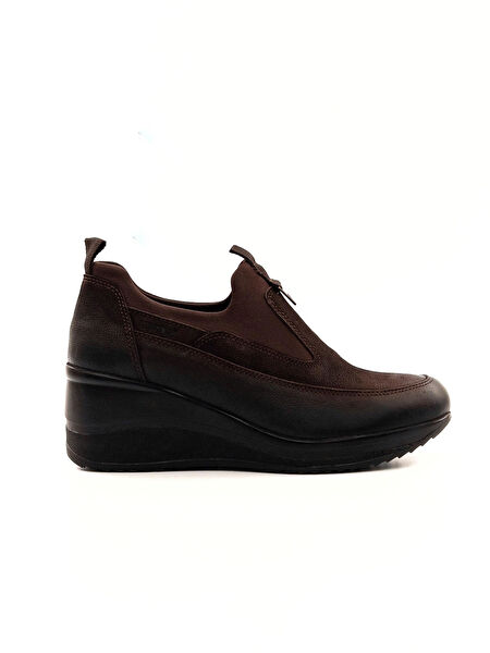  Kadın Günlük Ayakkabı