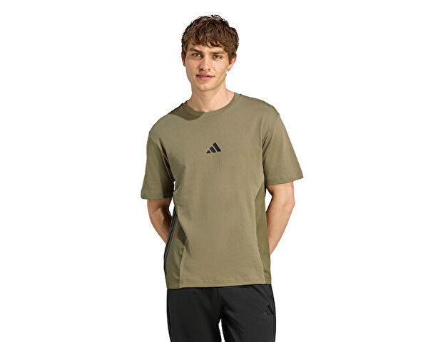 adidas Sporcu Tişört