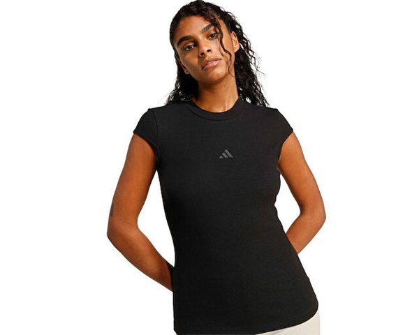 adidas Sporcu Tişört
