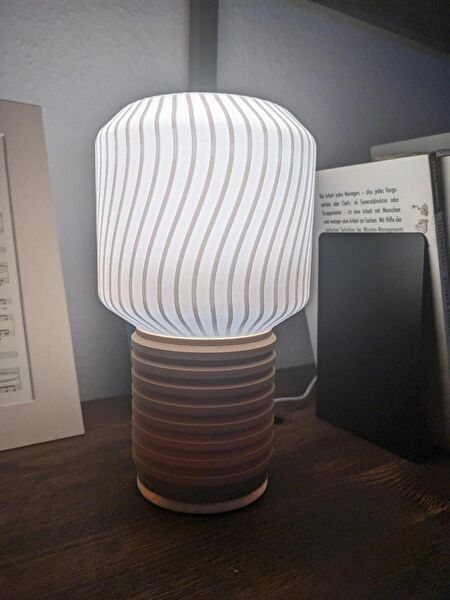 three3dprints Masa Lambası