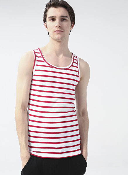 The Don Erkek Atlet, Body