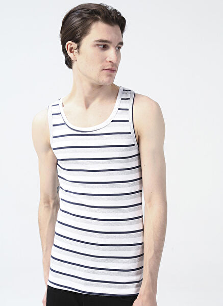 The Don Erkek Atlet, Body