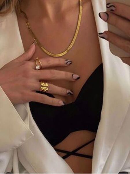 Jadenne Offical Kolye