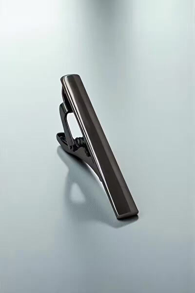 Milleniva Kravat İğnesi, Tokası