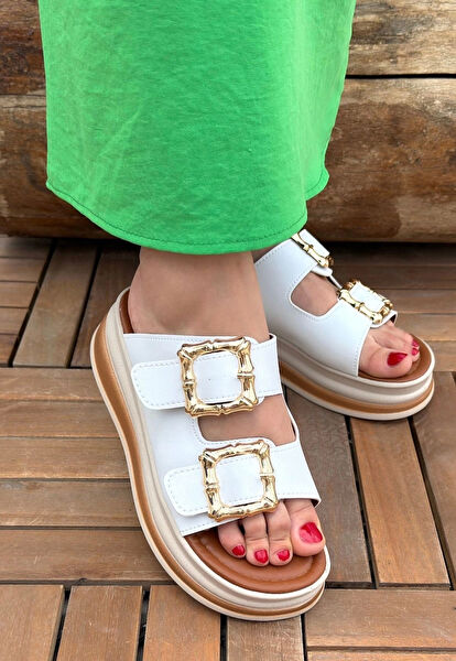 Erbilden Kadın Sandalet