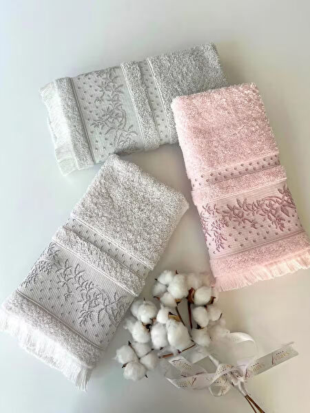 Sarra El, Yüz, Saç Havlusu