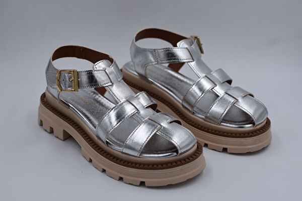 Beyaz Kadın Sandalet