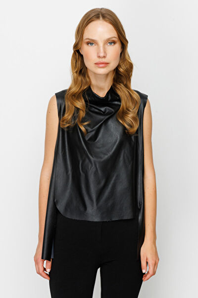 On Triko Kadın Triko, Kazak