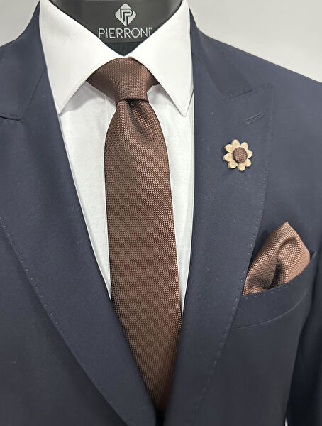 Pierroni Kravat, Papyon