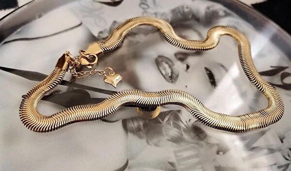 Jadenne Offical Kolye