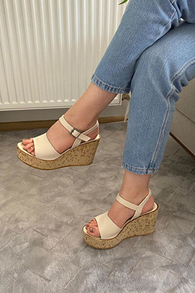 PRESHLEY Dolgu Topuklu Ayakkabı