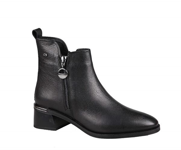 Castle Black Kadın Bot