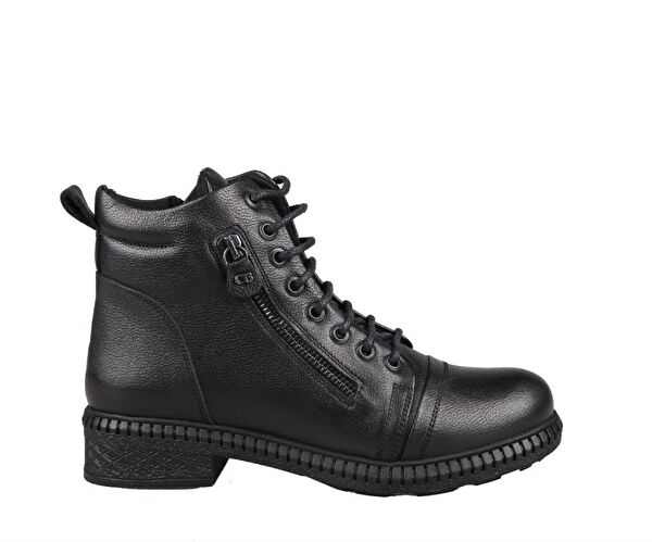 Castle Black Kadın Bot