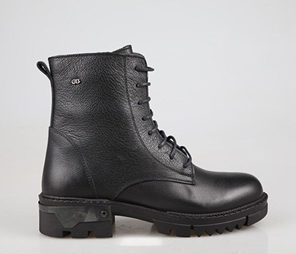 Castle Black Kadın Bot