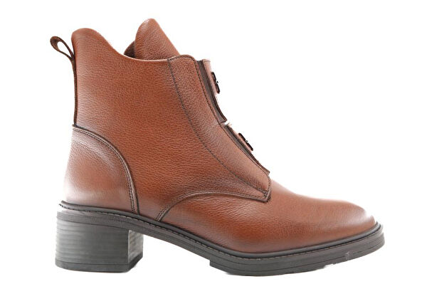 Castle Black Kadın Bot