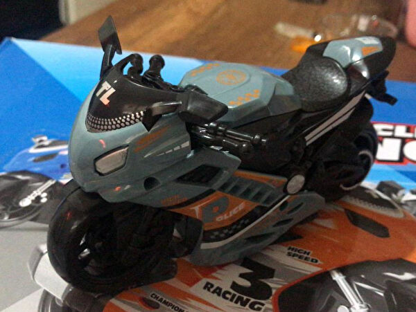 BNG STR Oyuncak Arabalar