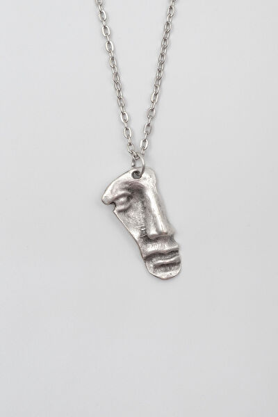 Bu Farklı Kolye, Zincir, Künye