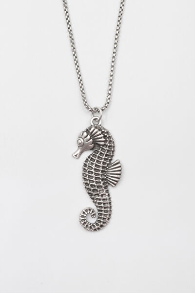 Bu Farklı Kolye, Zincir, Künye