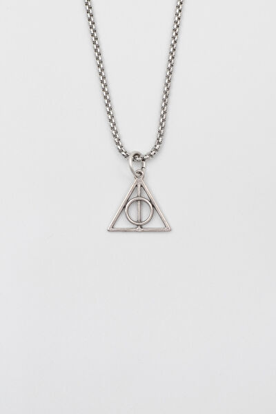 Bu Farklı Kolye, Zincir, Künye