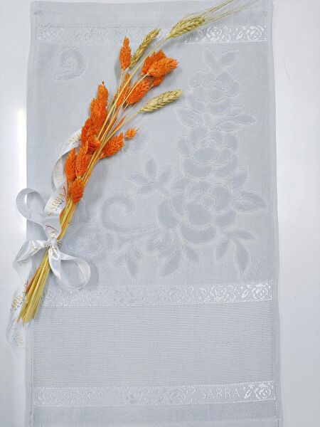 Sarra El, Yüz, Saç Havlusu