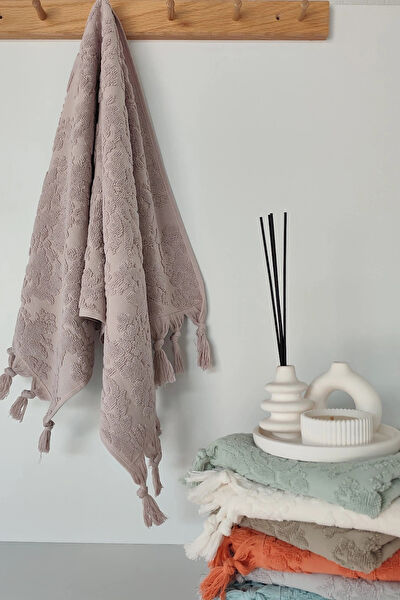 Sevim El, Yüz, Saç Havlusu