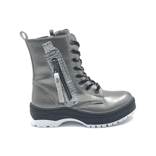 Sanbe Kız Çocuk Bot, Çizme